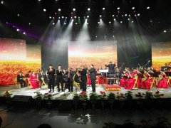 2018年新年音乐会顺笛与民族乐团合奏《扬鞭催马运粮忙》